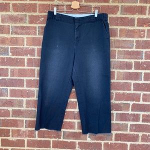 DICKIES URBAN OUTFITTERS 12R - 22" INSEAM CROPPED BLACK PANTS